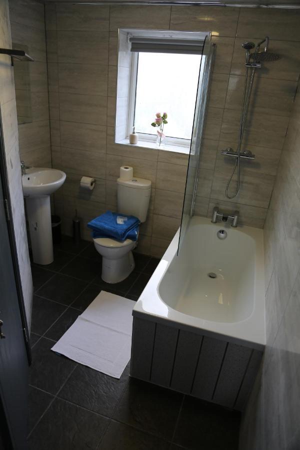 מנצ'סטר Park City Suites Hotel מראה חיצוני תמונה