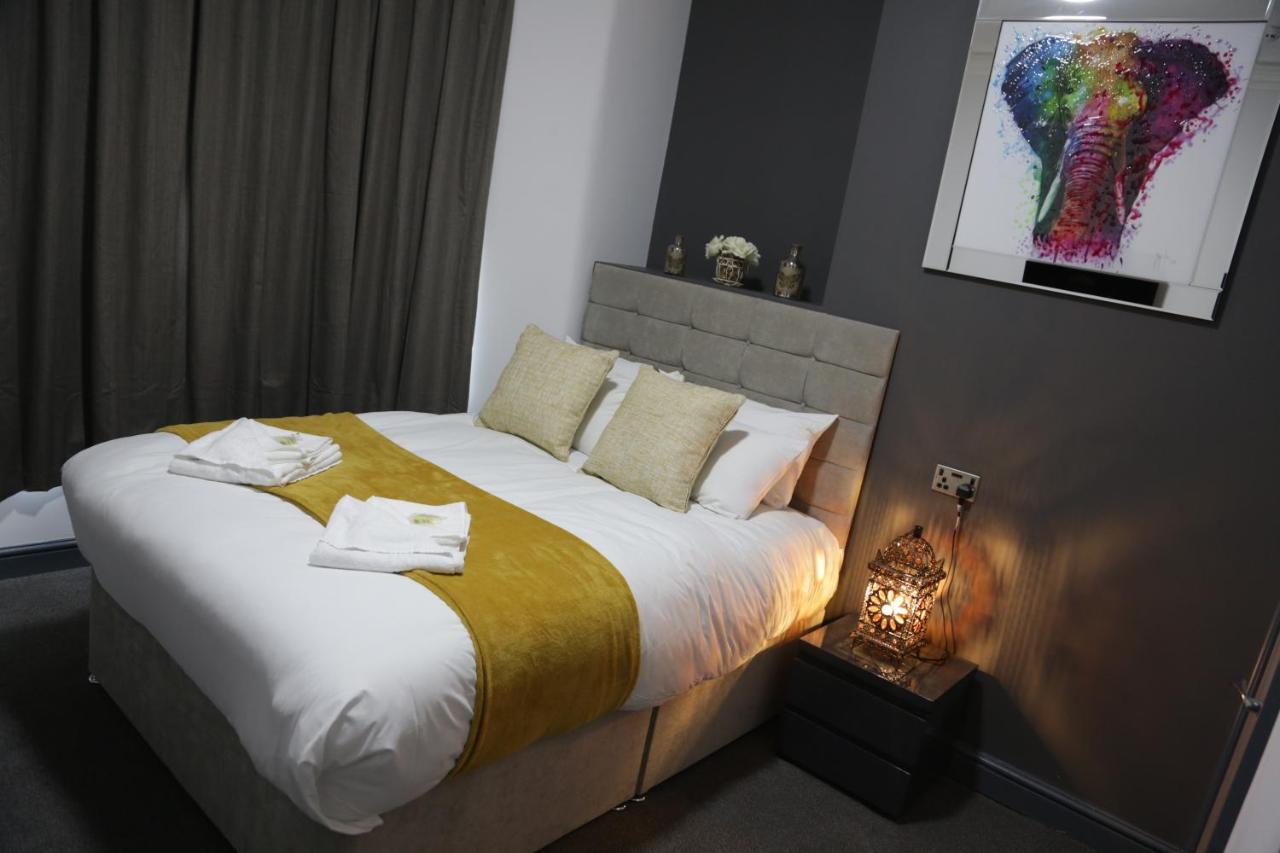 מנצ'סטר Park City Suites Hotel מראה חיצוני תמונה