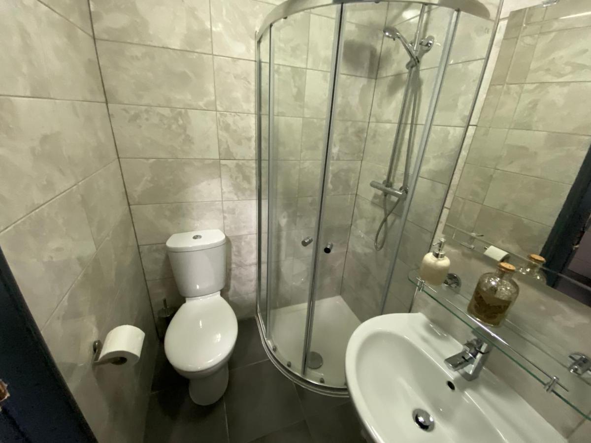 מנצ'סטר Park City Suites Hotel מראה חיצוני תמונה