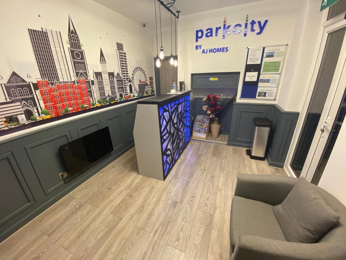 מנצ'סטר Park City Suites Hotel מראה חיצוני תמונה