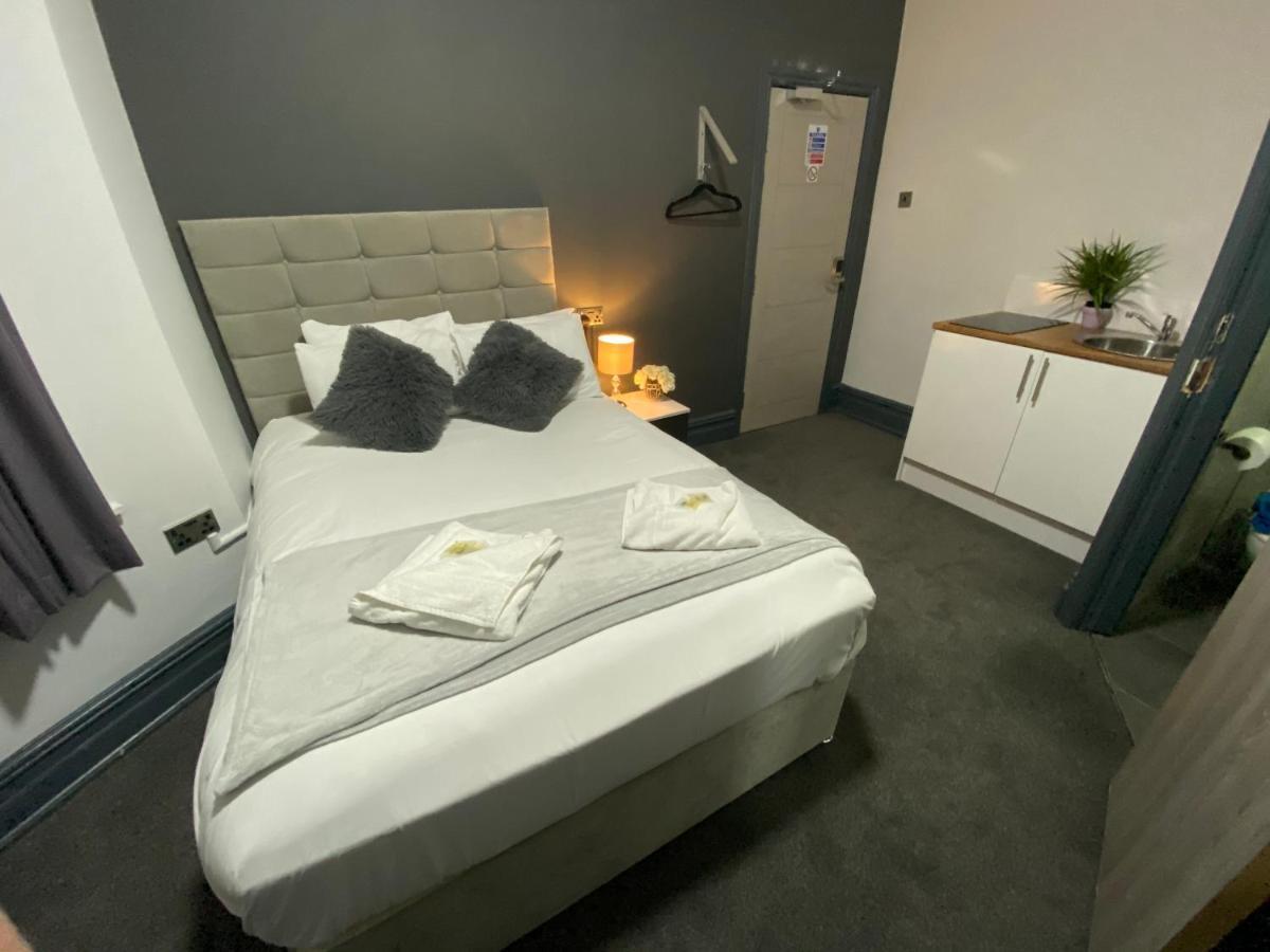 מנצ'סטר Park City Suites Hotel מראה חיצוני תמונה